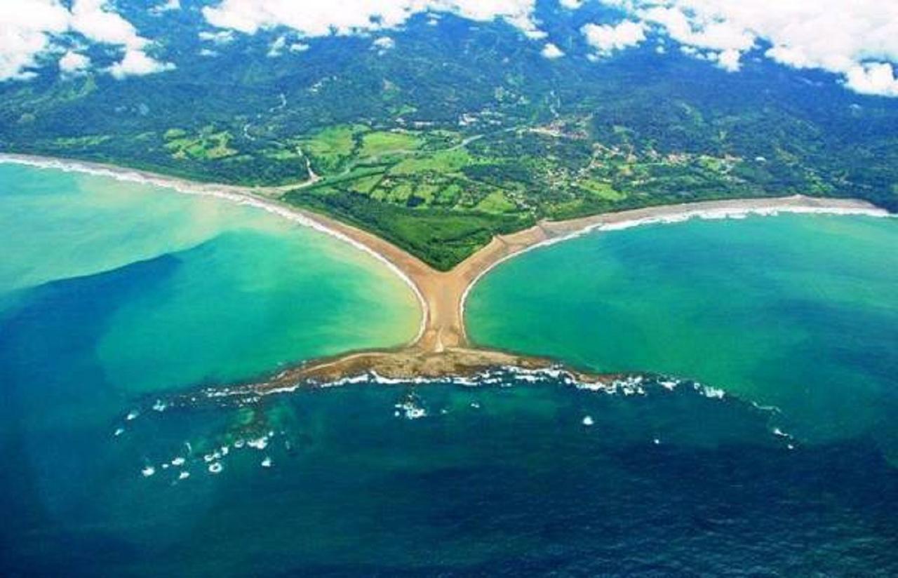 Tropical Beach Uvita Exterior photo